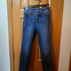 Denim petite size 6 ankle straight jeans